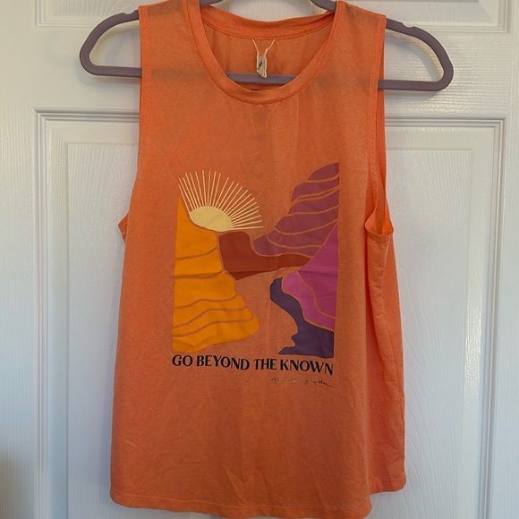 Spiritual Gangster x Peloton "Go Beyond The Known" Tank Top - Size Large - Picture 3 of 4